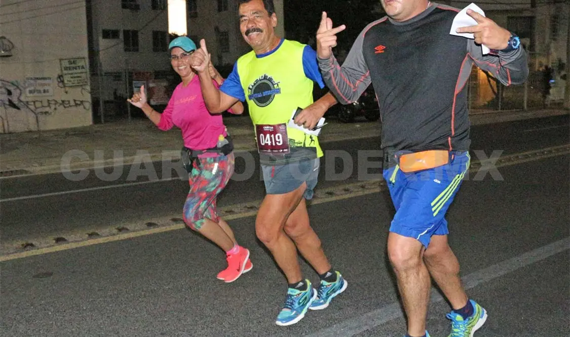 Se cumplió la fecha para que los amantes de las carreras pedestres se pongan los tenis y se unan haciendo lo que más les gusta en apoyo a Ian. Guillermo Ramos /CP