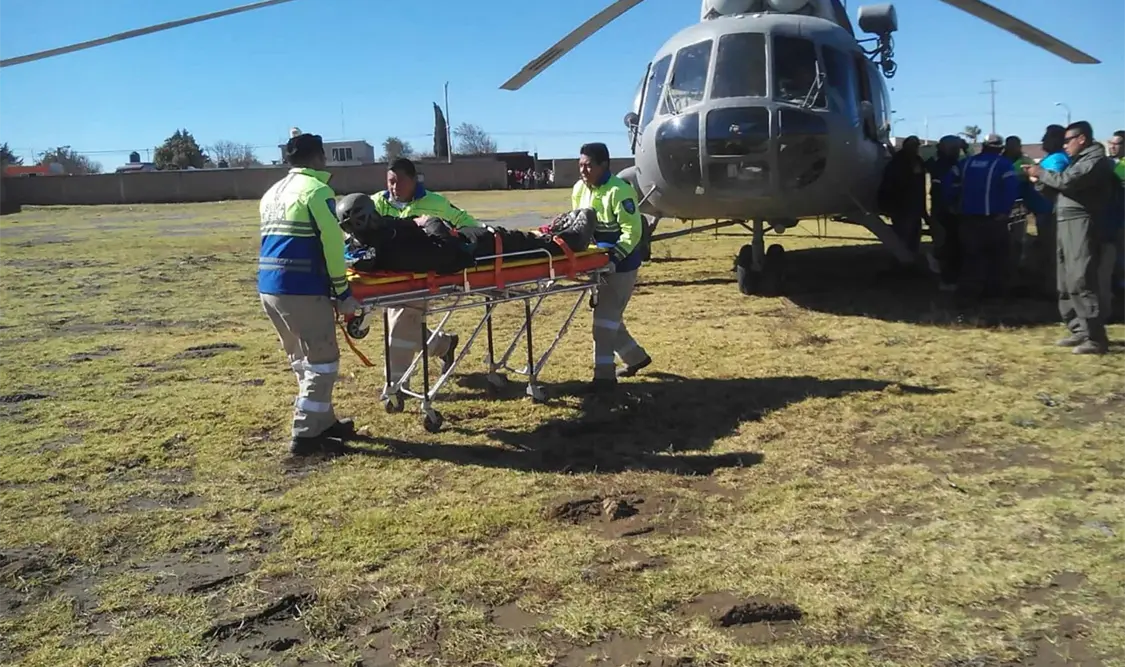 Rescatan a cinco alpinistas extranjeros en el Pico de Orizaba