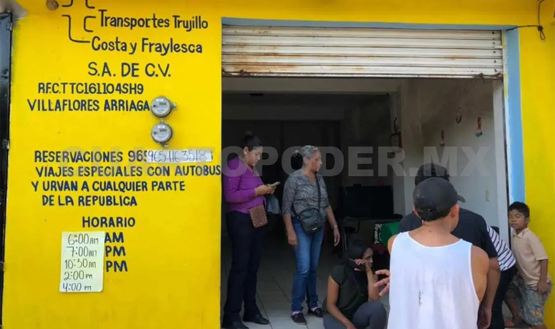 La policía se presentó al lugar para tomar conocimiento del atraco; buscaron a los delincuentes pero no lograron dar con su paradero. Dalia Villatoro / CP