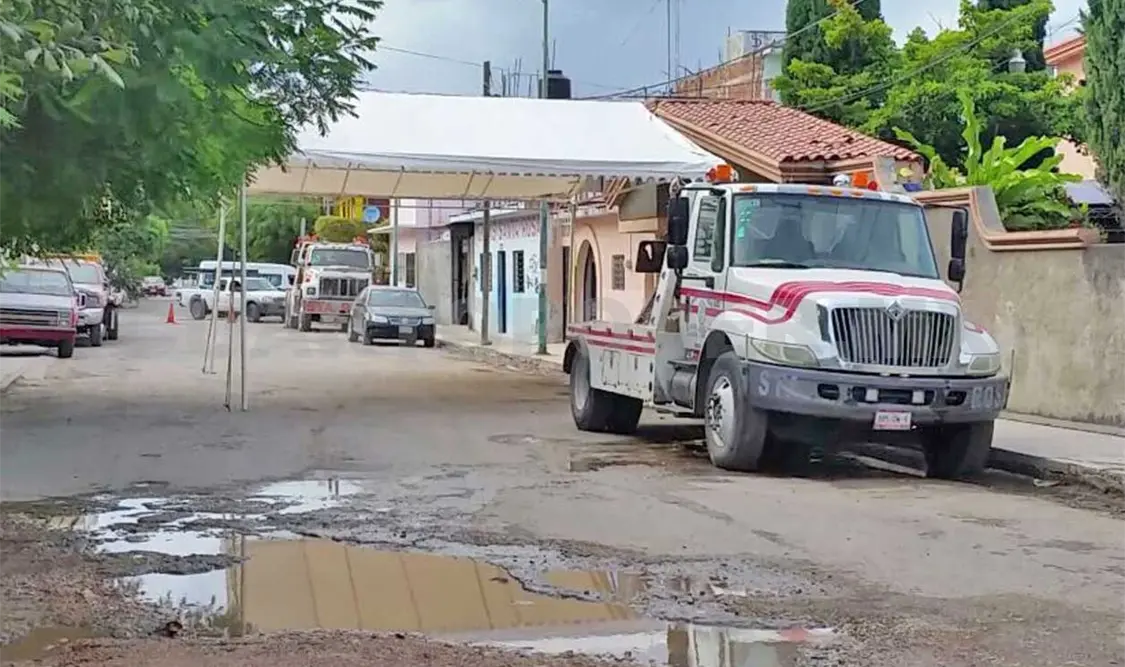 Una carpa sobre la 17 Sur, entre 3a y 4a Oriente de la capital chiapaneca. Avisaín Alegría / CP