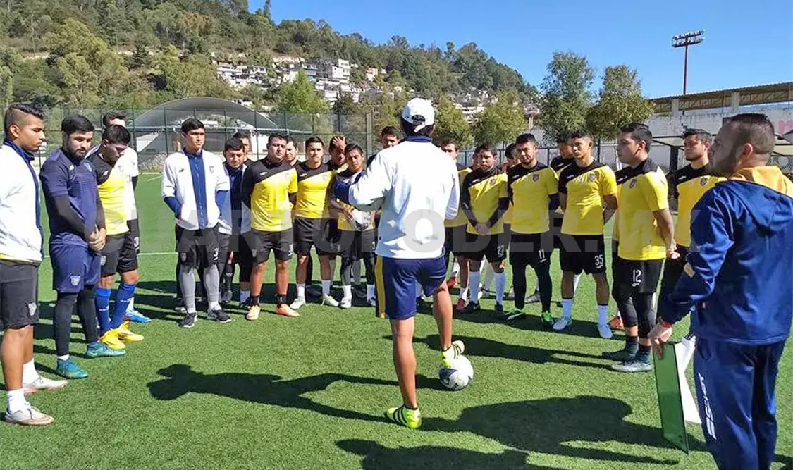 Nuevamente Adrián García Arías será el entrenador que dirija a los universitarios para el Clausura 2018. Cortesía