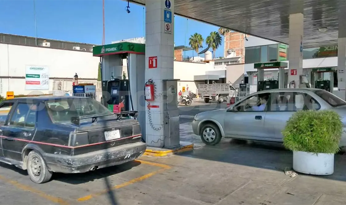 En Chiapas la disminución en el precio de las gasolinas tardará entre dos y tres años. Harald Flores / CP