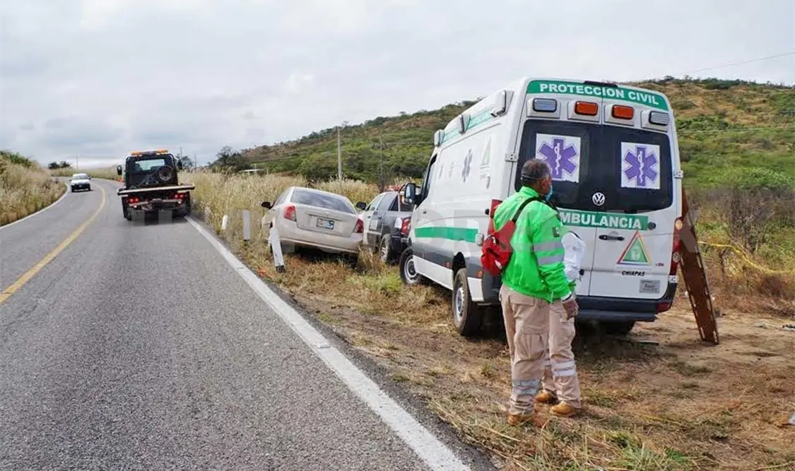 Muere maestro en un accidente carretero
