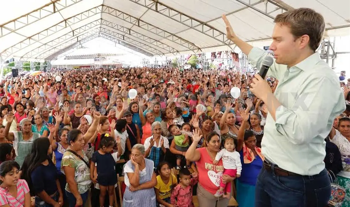 Durante su gira de trabajo el gobernador Manuel Velasco Coello visitó los municipios de Ocozocoautla, San Fernando y Berriozábal. CP