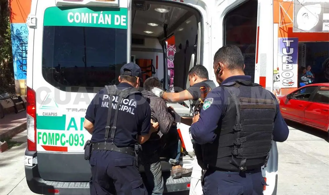 Le destrozan el rostro en violenta riña callejera