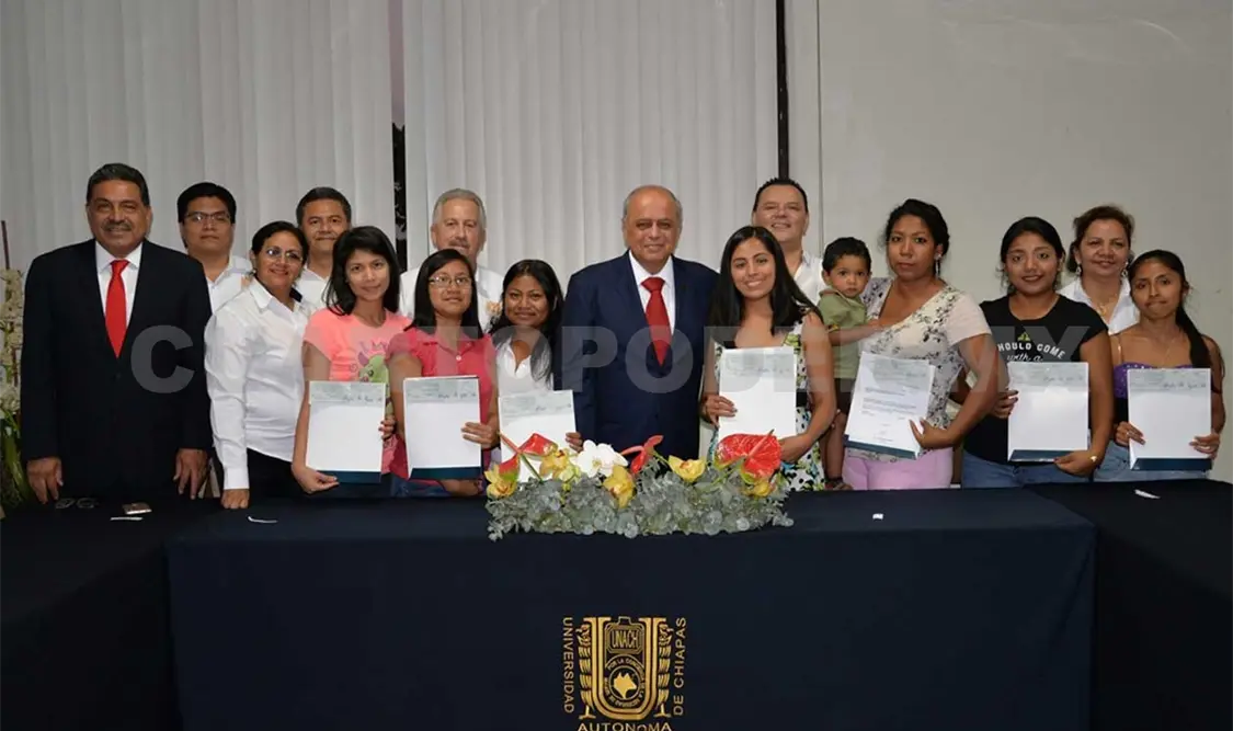Benefician a madres estudiantes de la UNACH
