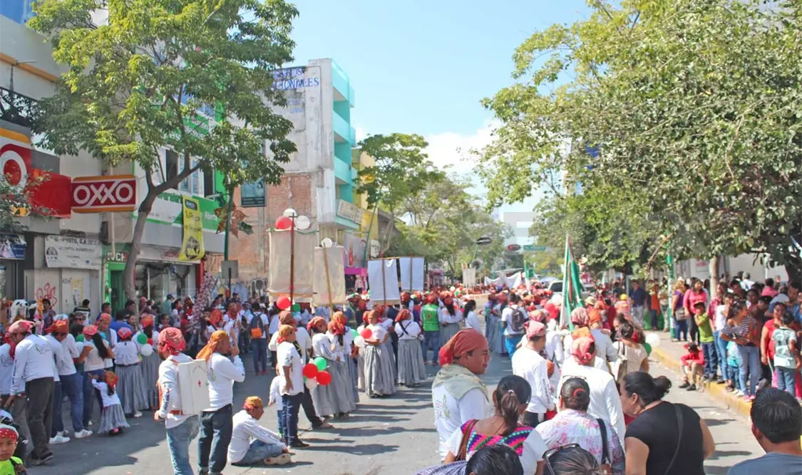 Cientos de peregrinos paralizan la capital