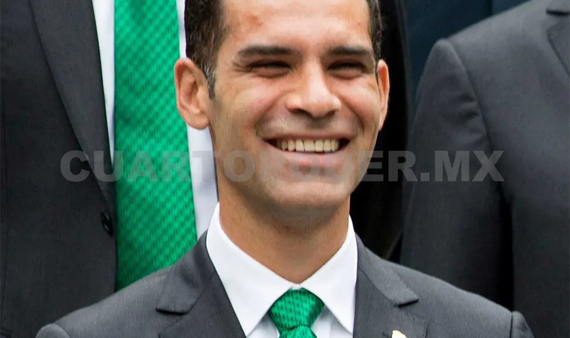 Rafa Márquez demanda a Adriana Lavat
