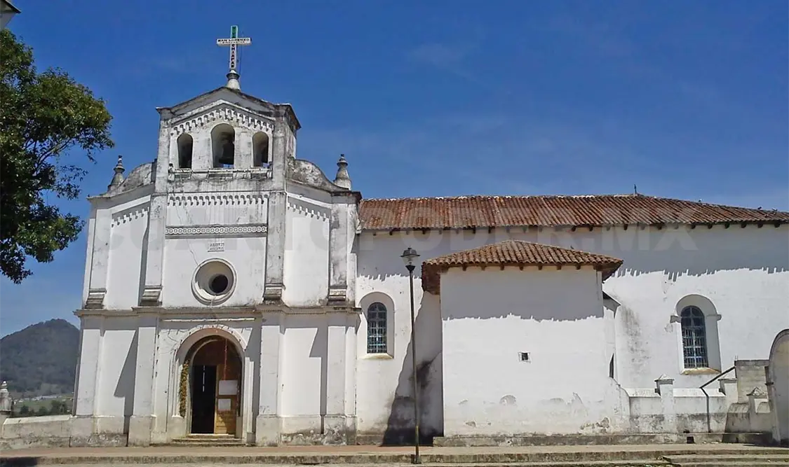 El Templo de San Lorenzo Mártir en espera de rehabilitación. Archivo /CP