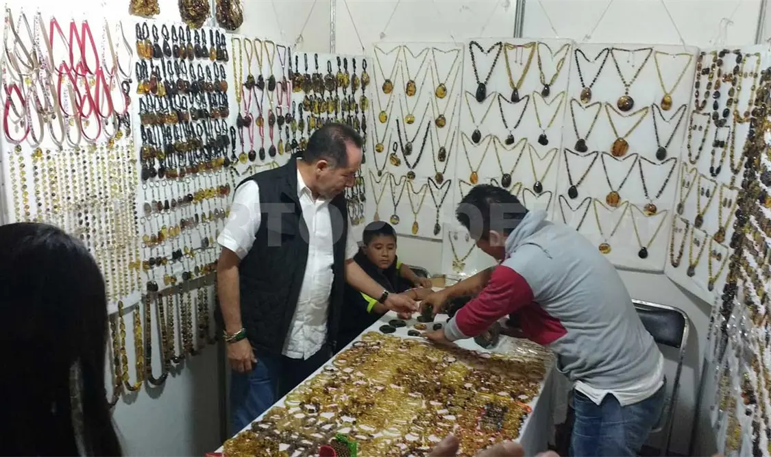 Inauguran Festival Navideño del Ámbar