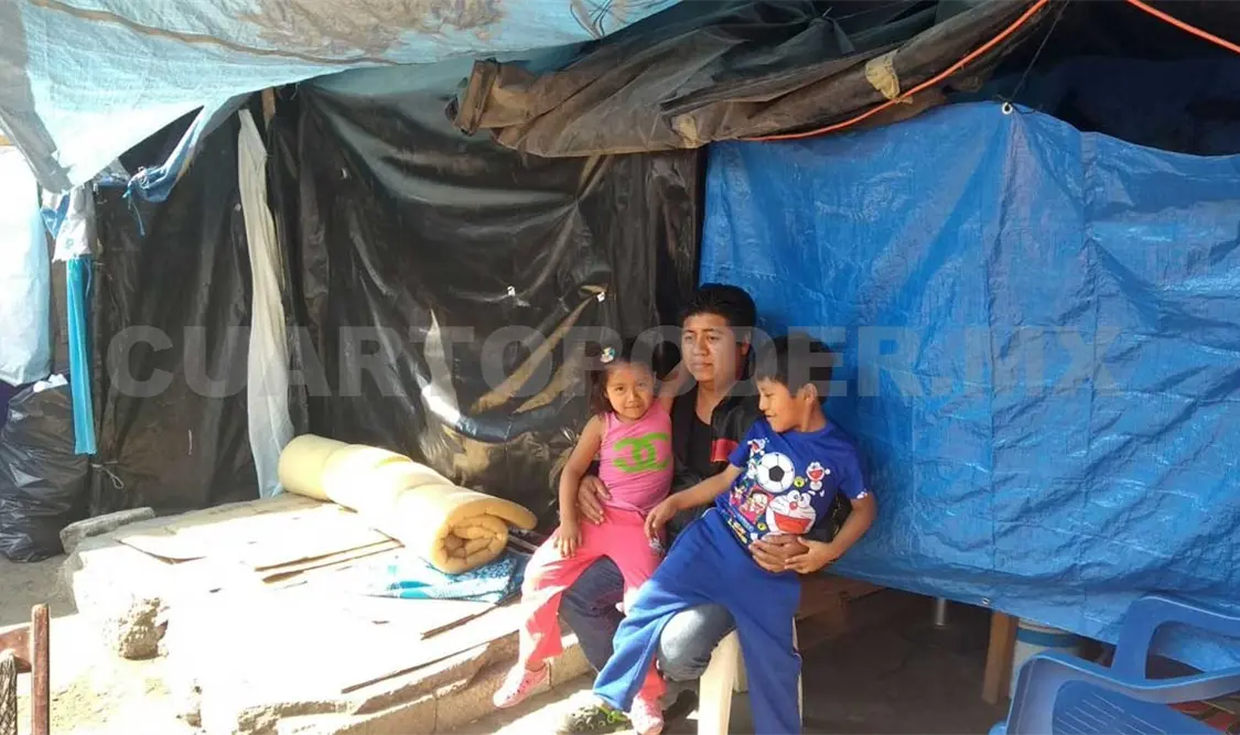 A la intemperie, familiares de pacientes del Regional