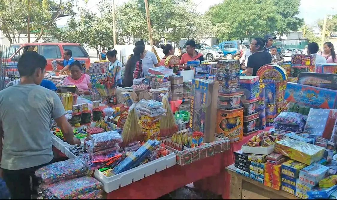 Primera feria de fuegos pirotécnicos