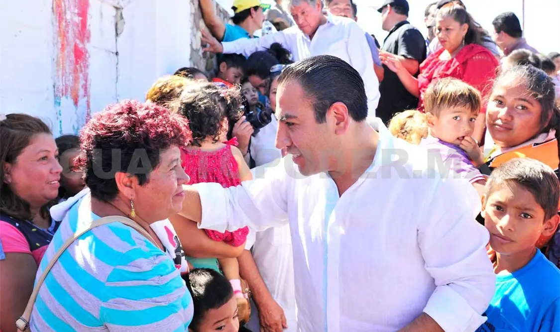 Convive Eduardo Ramírez con el pueblo tonalteco