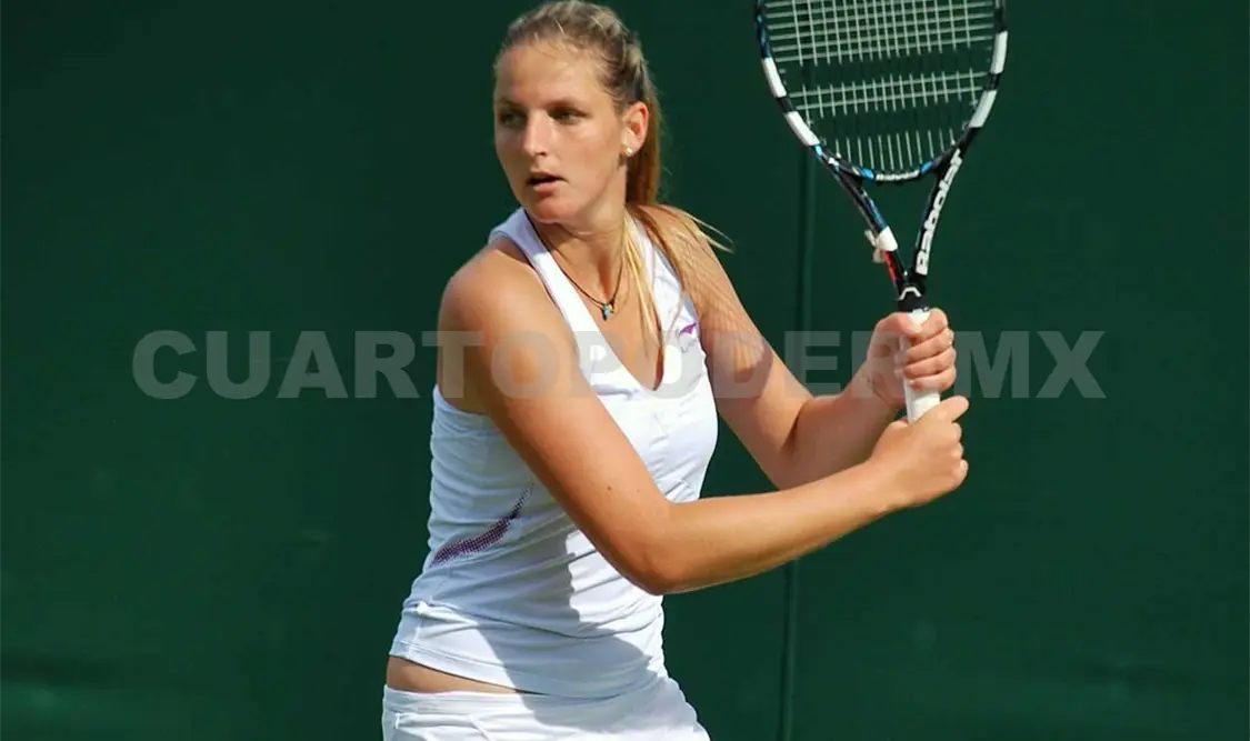 Karolina Pliskova avanza a cuartos en Brisbane