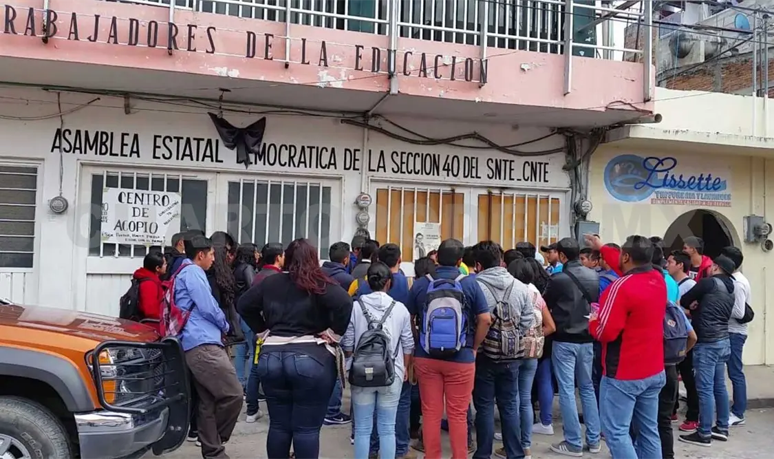 Docentes prevén paro laboral