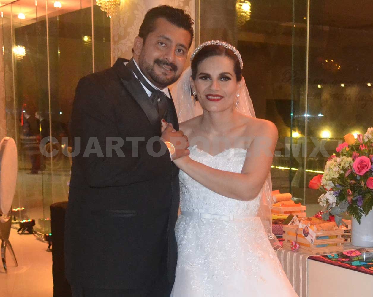 Emocionados, se dieron el sí