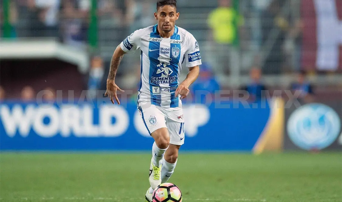 Pachuca recibe a Pumas en el debut de ambos equipos