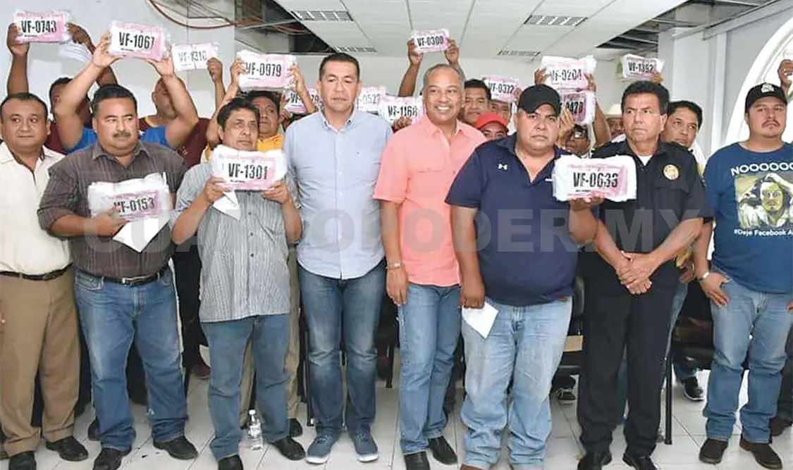 Niega ST entrega de placas en modalidad de mototaxi