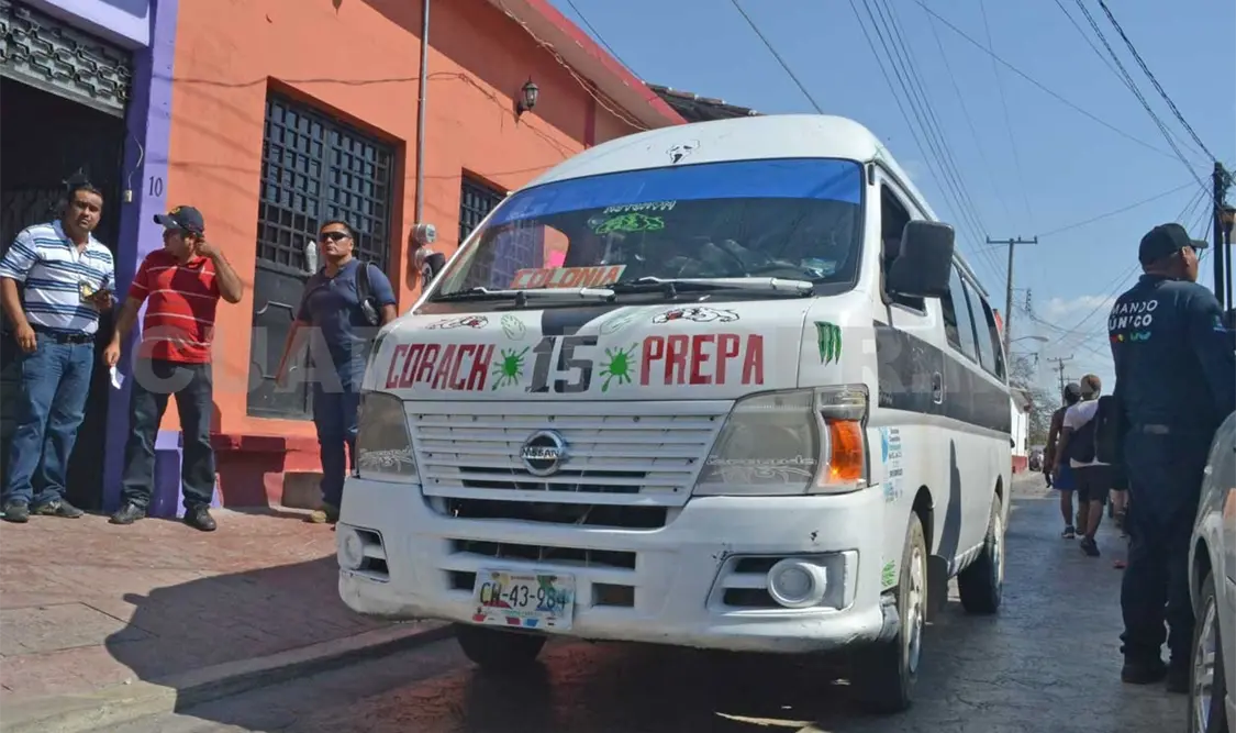 La niña de cinco años intentó atravesar la avenida y de pronto fue atropellada por la unidad de pasaje tipo colectivo. Rafael Cabrera /CP
