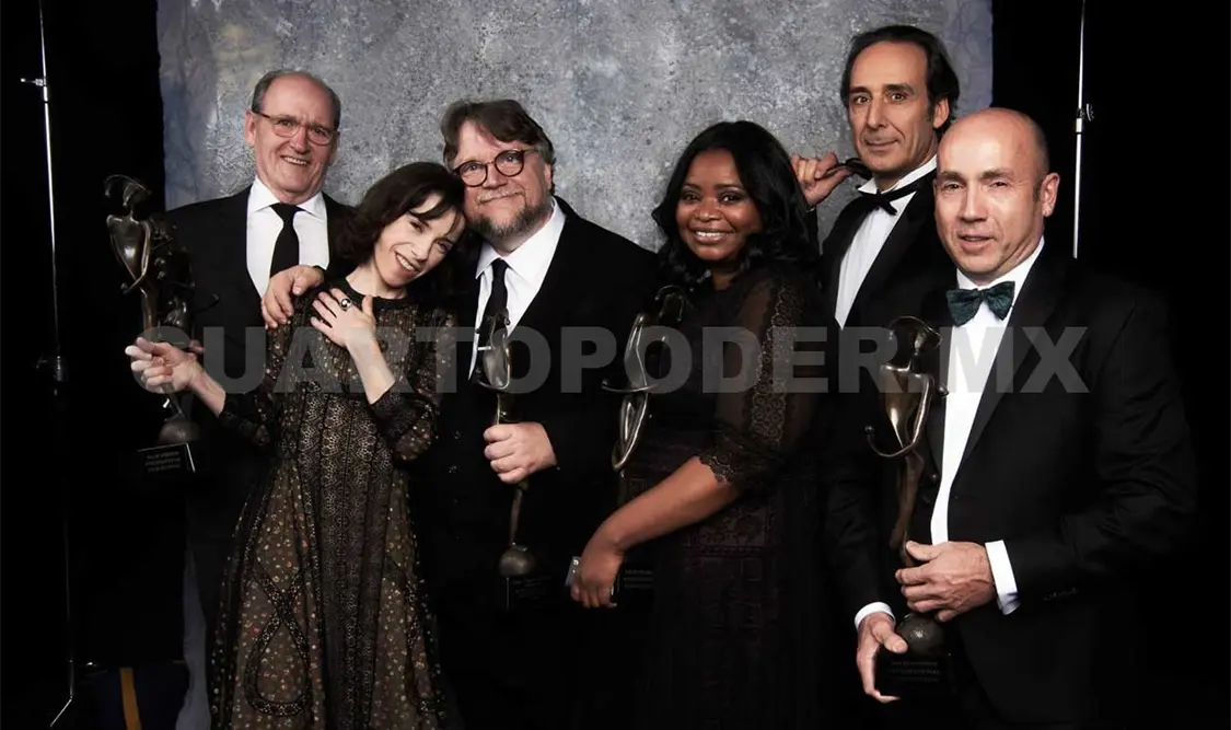Gana Globo de Oro como mejor director