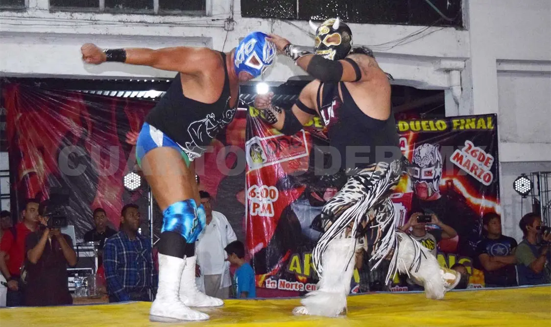 Comisión de Lucha Libre dio reconocimientos