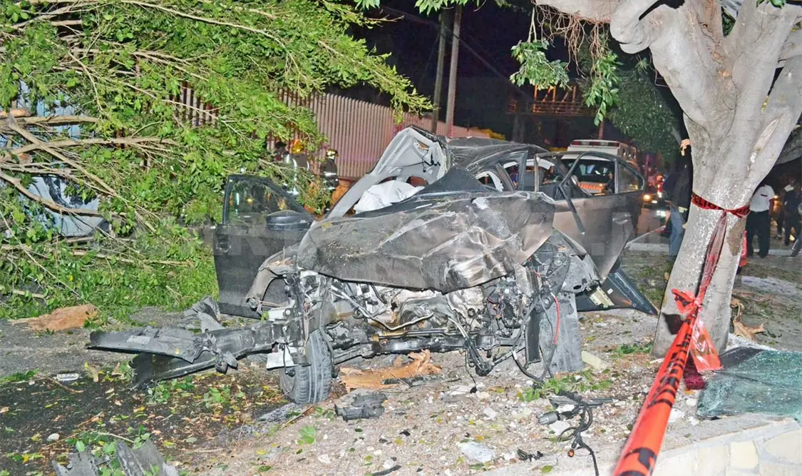 Veloz conductor perdió la vida en accidente vial