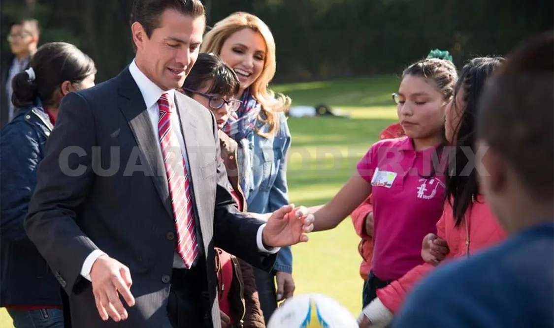 EPN y su esposa conviven con niños de casa hogar
