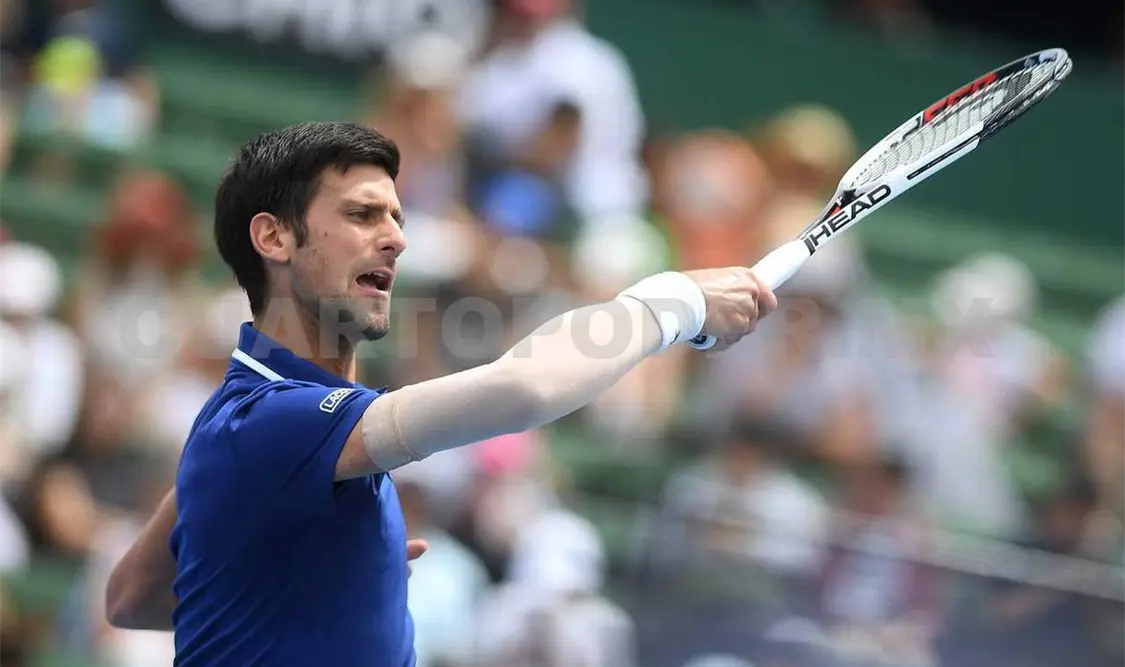Federer y Djokovic debutan en Australia