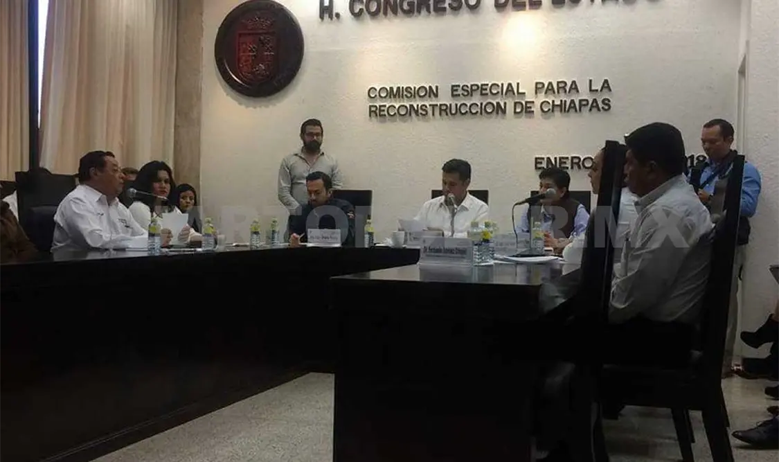 Extienden plazo para entrega de tarjetas