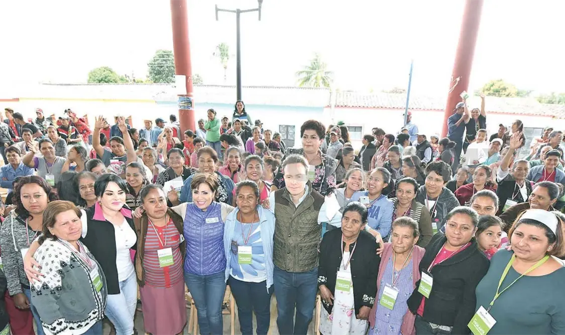 Constatan MVC y Rosario Robles avances en reconstrucción