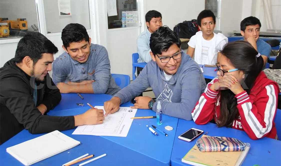 Fortalecen habilidades empresariales de jóvenes