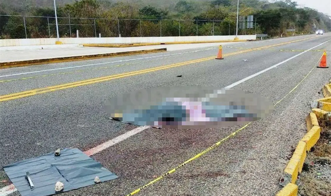 Muere transeúnte arrollado por auto desconocido