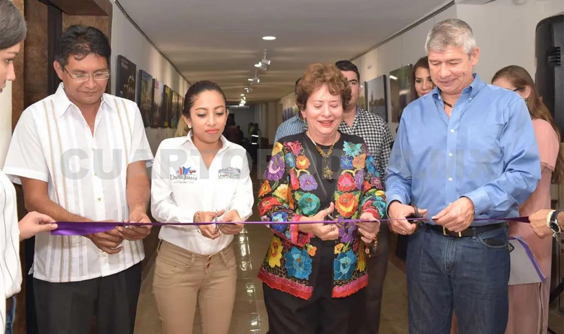 Proyectan atractivos del estado en fotografías