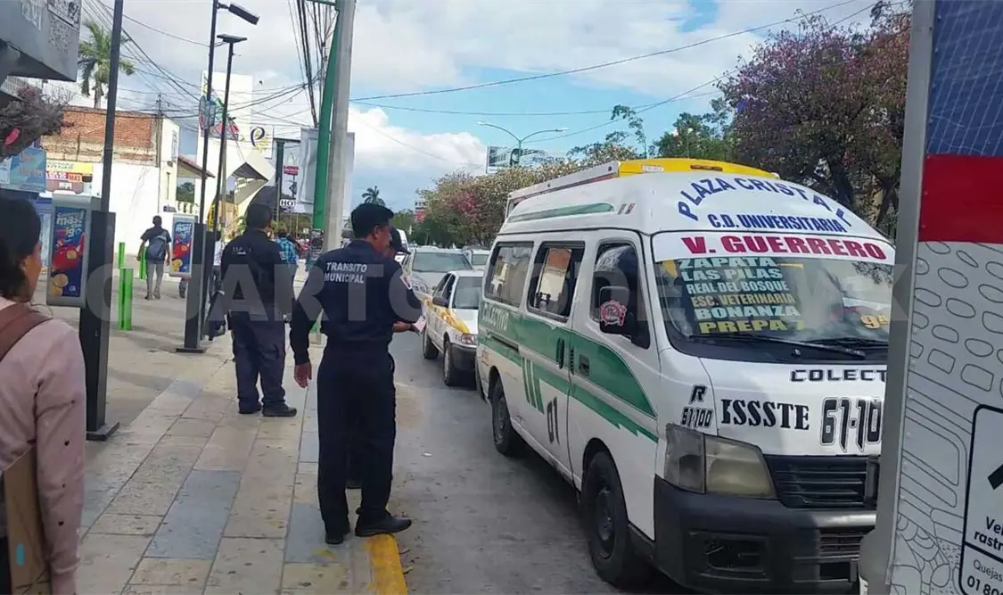Multados y desorientados por parada reubicada