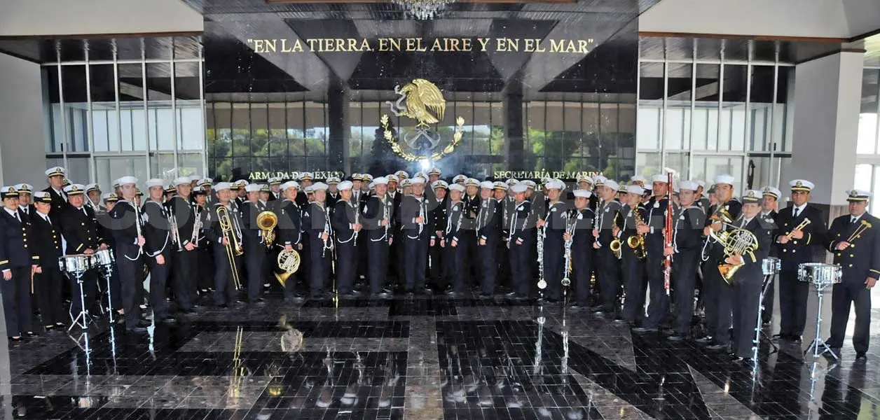 Banda Sinfónica de la Secretaría de Marina. Corte
