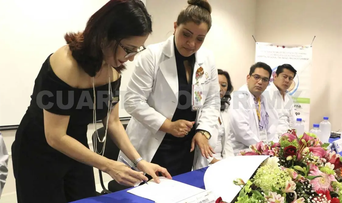 Nutriólogos y Unicach firman convenio para fortalecer la lactancia materna