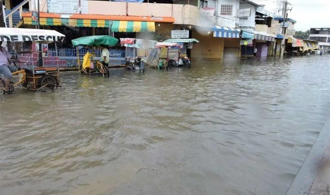 Fuertes lluvias inundan Tabasco