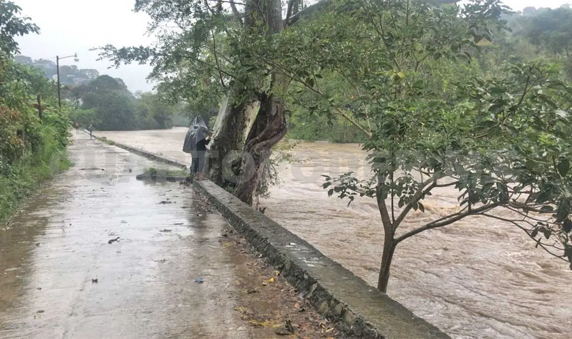 Lluvias afectan a municipios