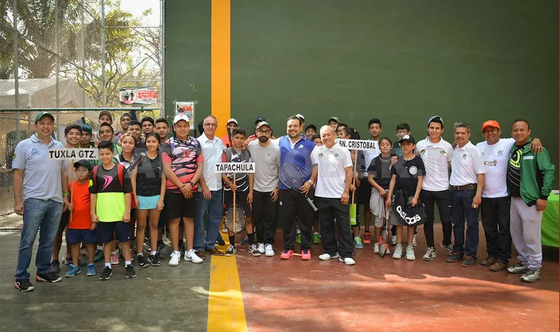 Cumplen con primer filtro del Selectivo Estatal