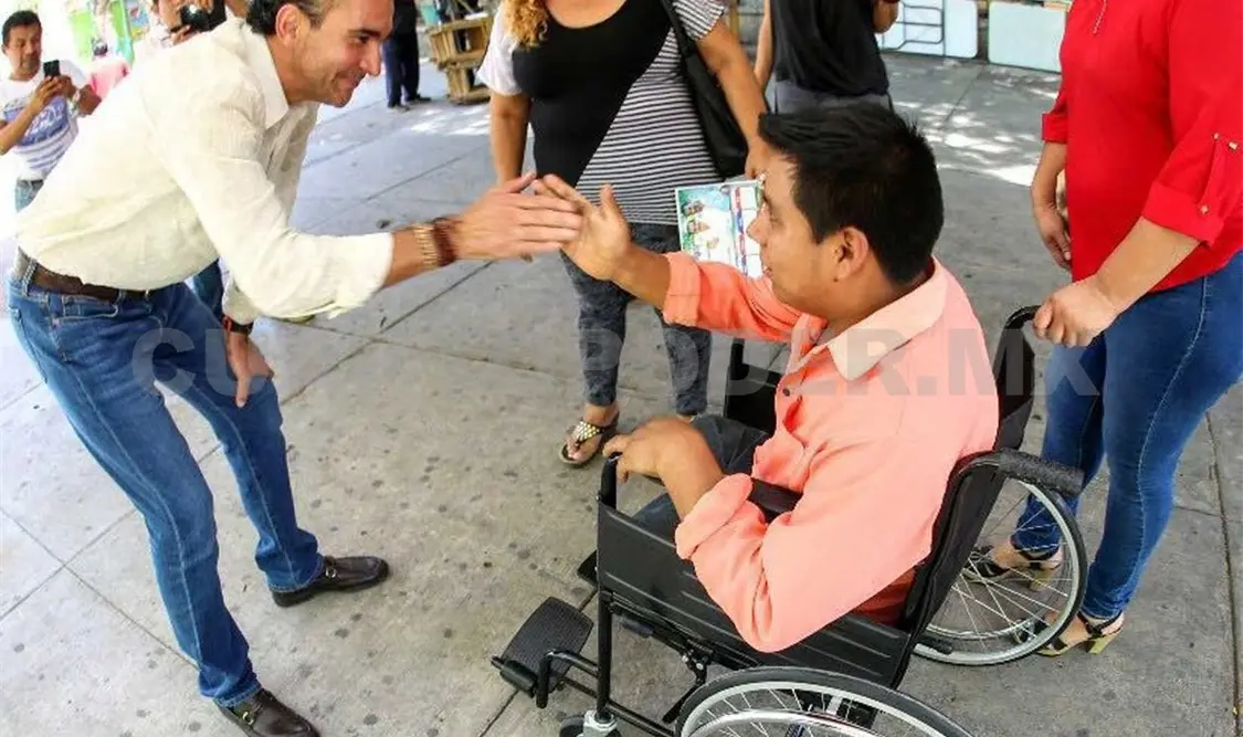 Construimos ciudadanía con entrega de ayuda: Melgar