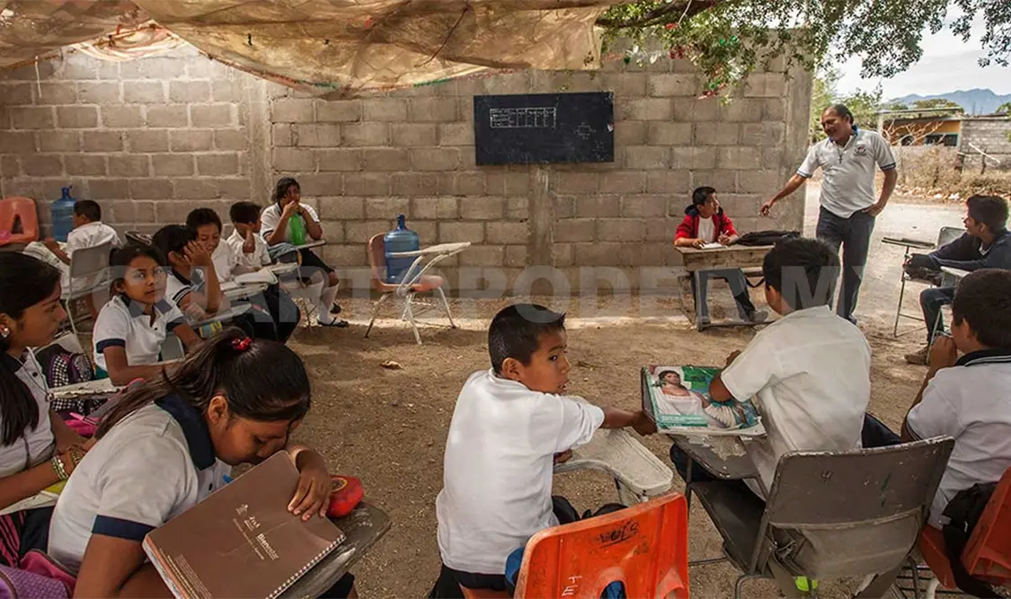 Se debe entregar la información respecto a la reconstrucción en Oaxaca, Chiapas, Tabasco y otros estados. Agencias