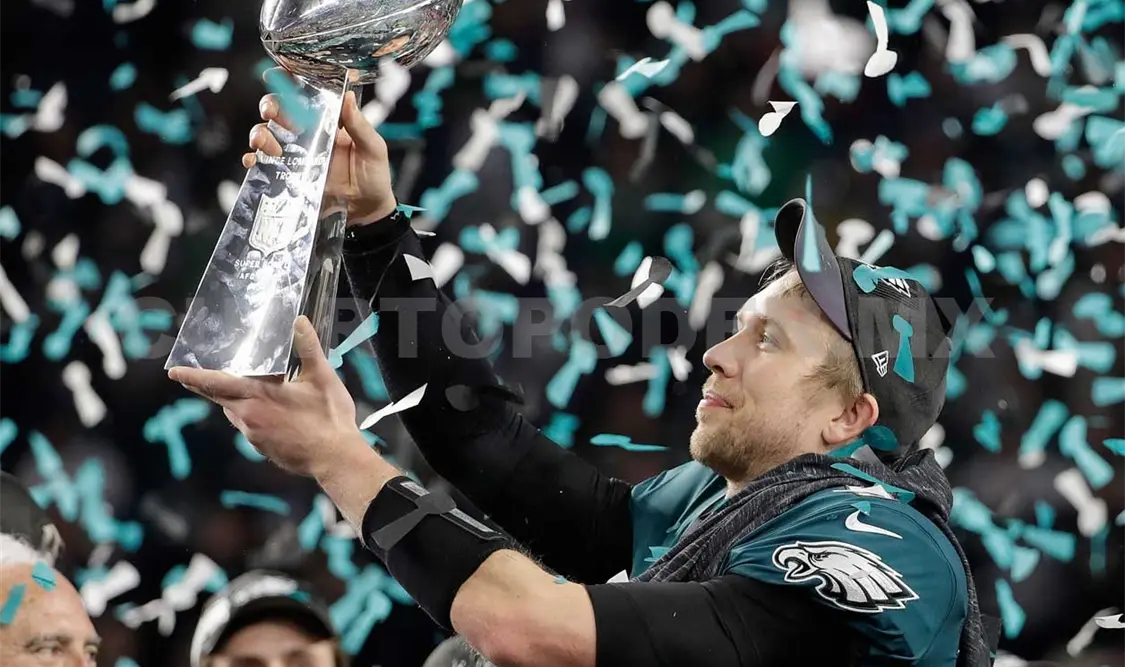 Eagles vencen a la dinastía de Patriots