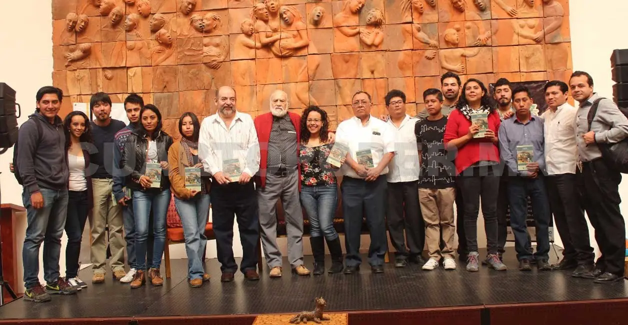 Integrantes del taller de poesía. Cortesía