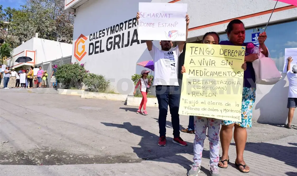 Empresa continúa contaminando tras 50 años