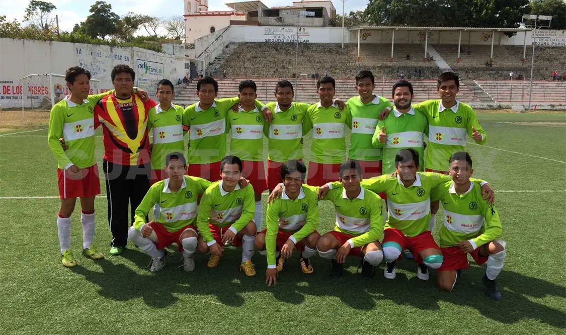 Municipal golea y avanza a la final