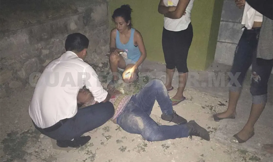 Mujer intenta suicidarse saltando de un techo