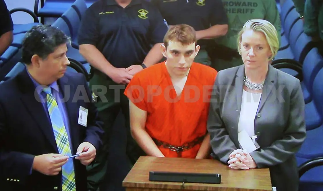 Autor de masacre, acusado de 17 cargos