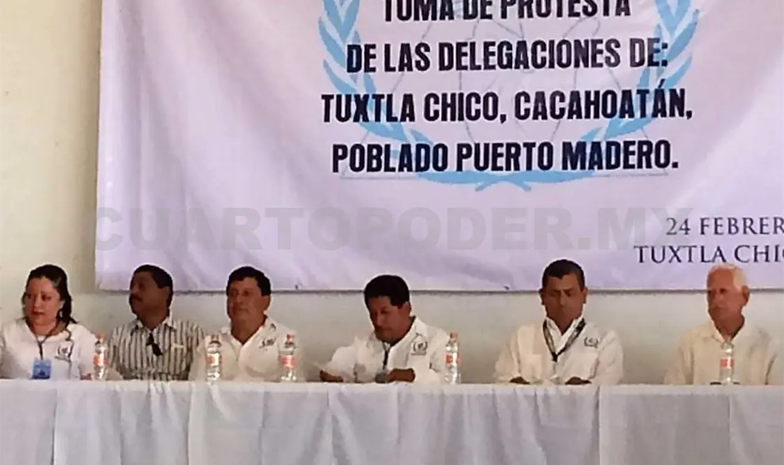 Toma de protesta de las delegaciones de Tuxtla Chico, Cacahoatán y Puerto Madero. Ramón García /CP