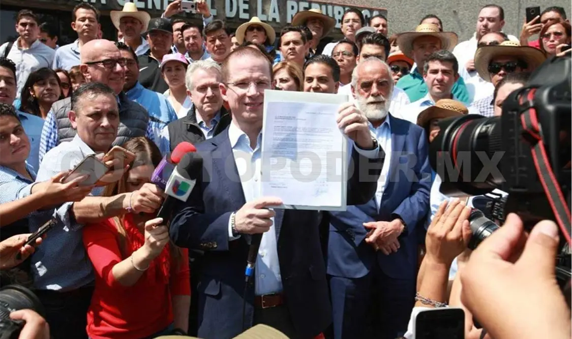 Anaya da información falsa sobre red de lavado de dinero