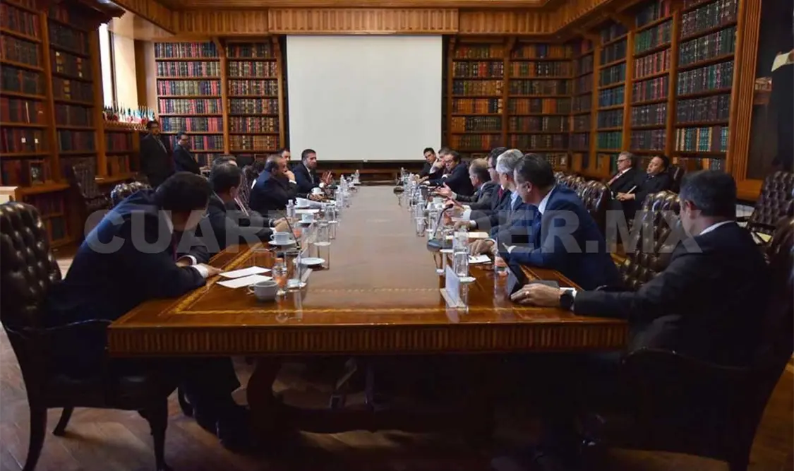 Se reune Navarrete con gobernadores